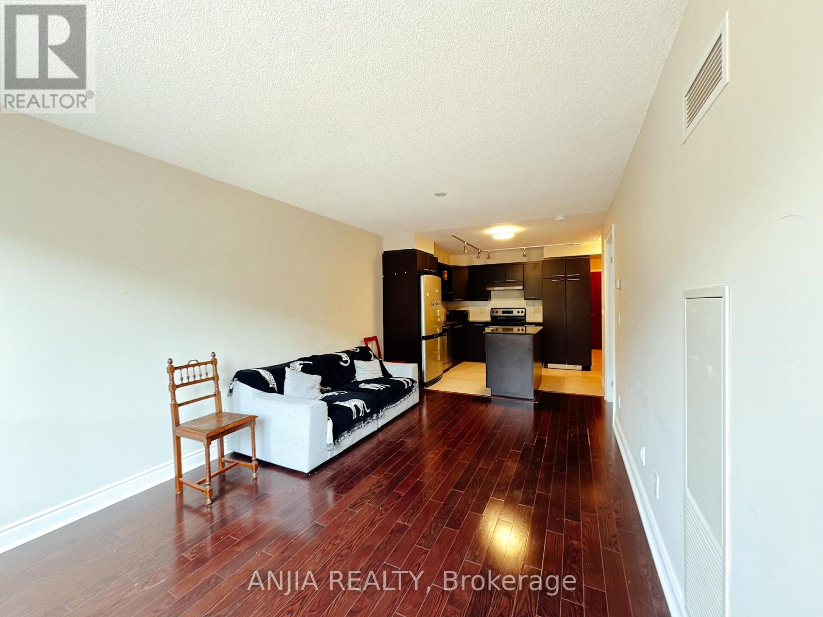 219a - 39 Galleria Parkway, Markham, Ontario  L3T 0A6 - Photo 6 - N12924090