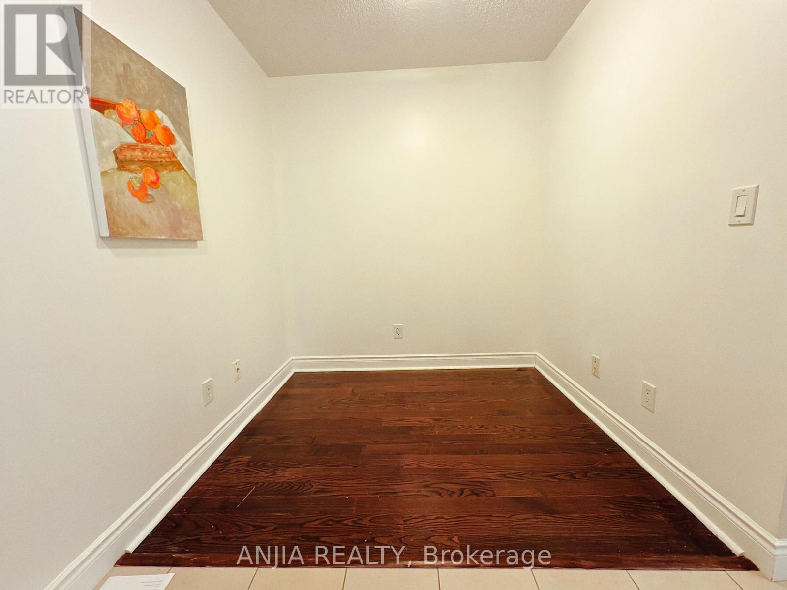 219a - 39 Galleria Parkway, Markham, Ontario  L3T 0A6 - Photo 8 - N12924090