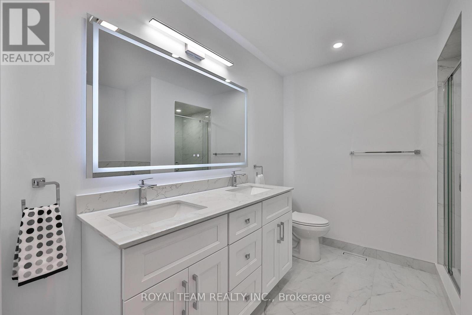 11 Jarrett Court, Vaughan, Ontario  L6A 3W4 - Photo 32 - N12924096