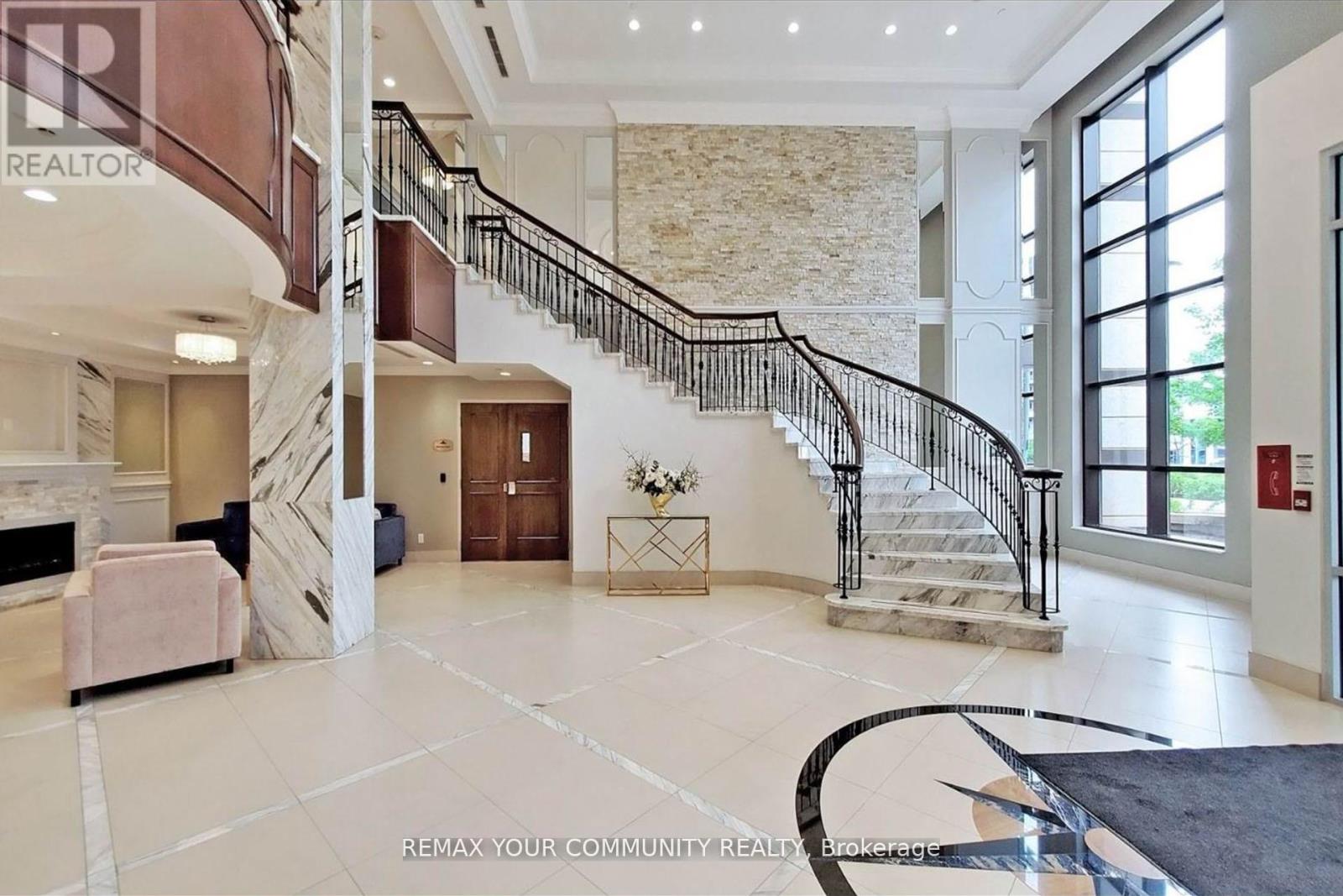 519 - 99 South Town Centre Boulevard, Markham, Ontario  L6G 0E9 - Photo 8 - N12924098