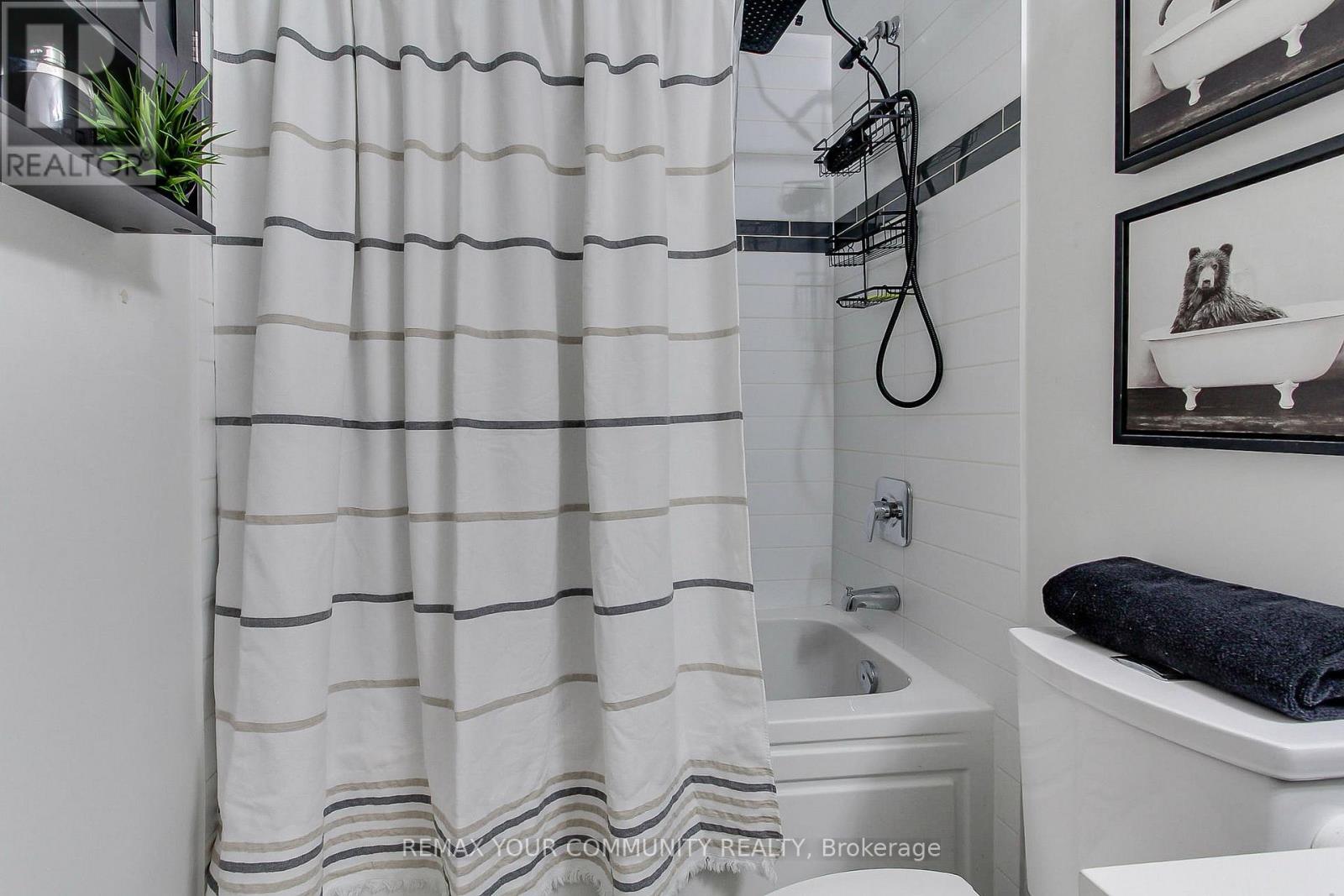 204 - 4800 Highway 7, Vaughan, Ontario  L4L 1H8 - Photo 19 - N12924128