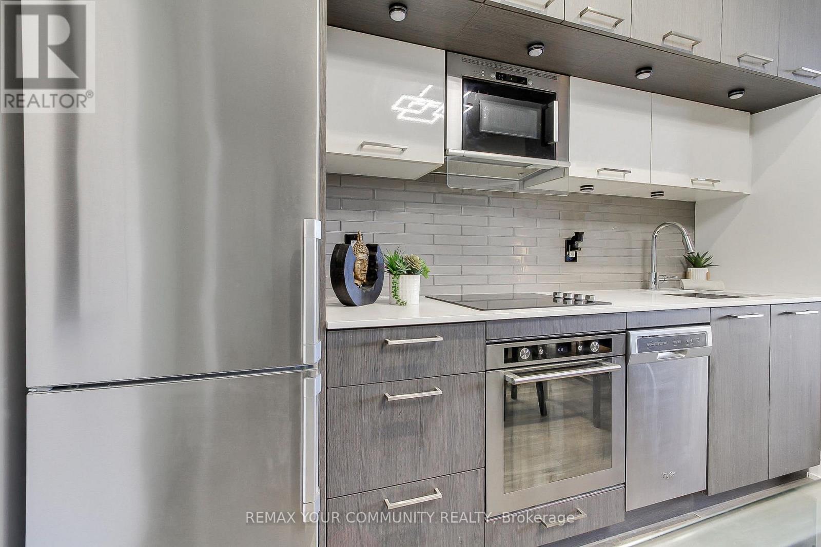 204 - 4800 Highway 7, Vaughan, Ontario  L4L 1H8 - Photo 7 - N12924128