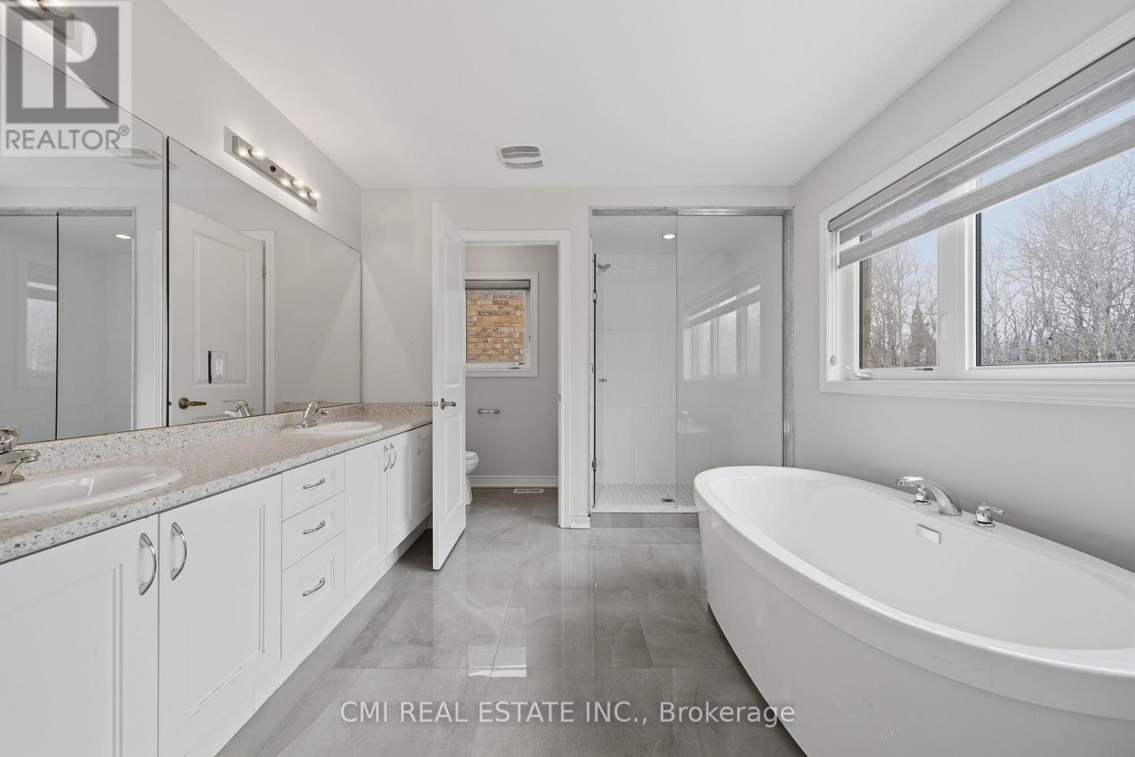 1659 Emberton Way, Innisfil, Ontario  L9S 0N4 - Photo 28 - N12924134