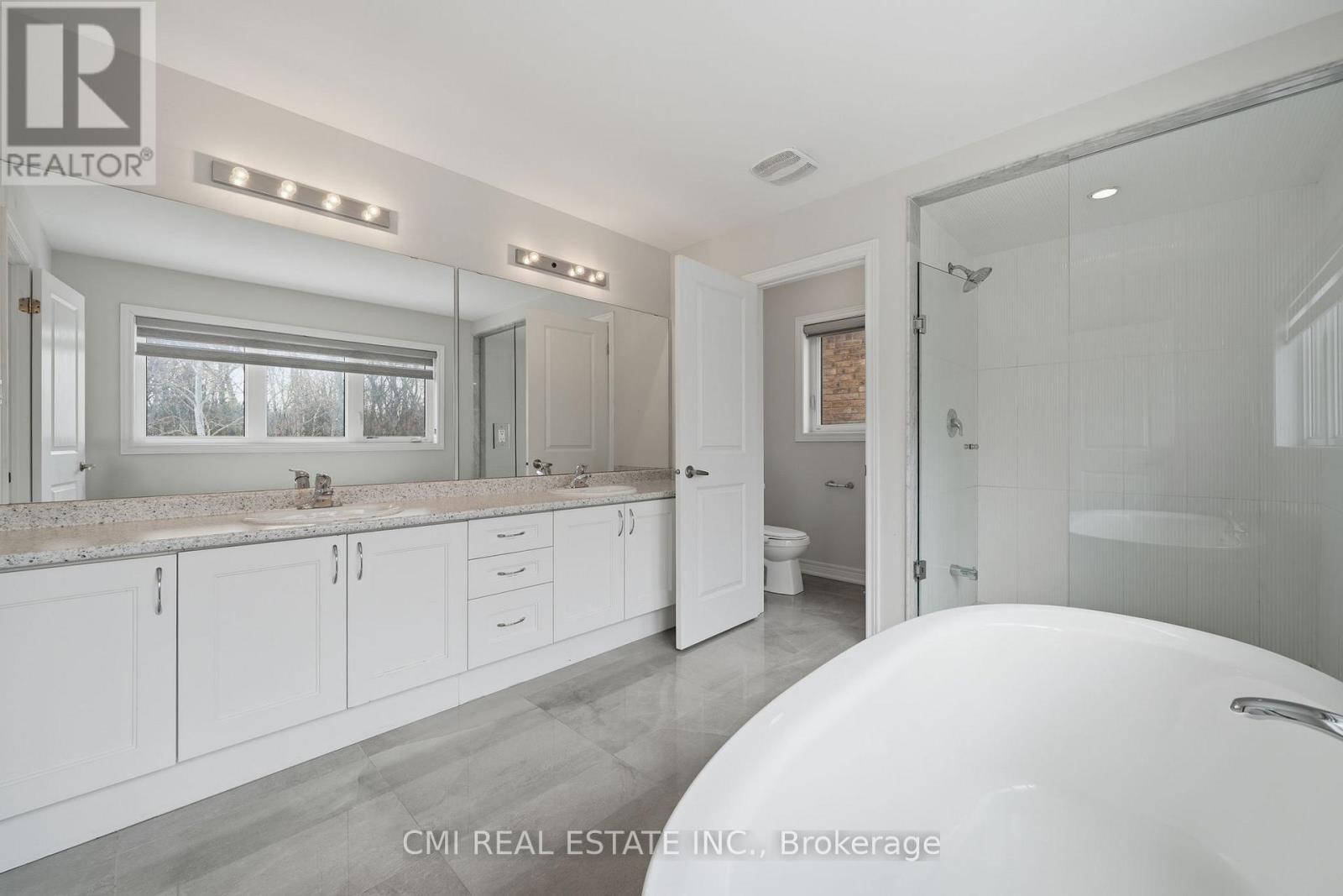 1659 Emberton Way, Innisfil, Ontario  L9S 0N4 - Photo 29 - N12924134