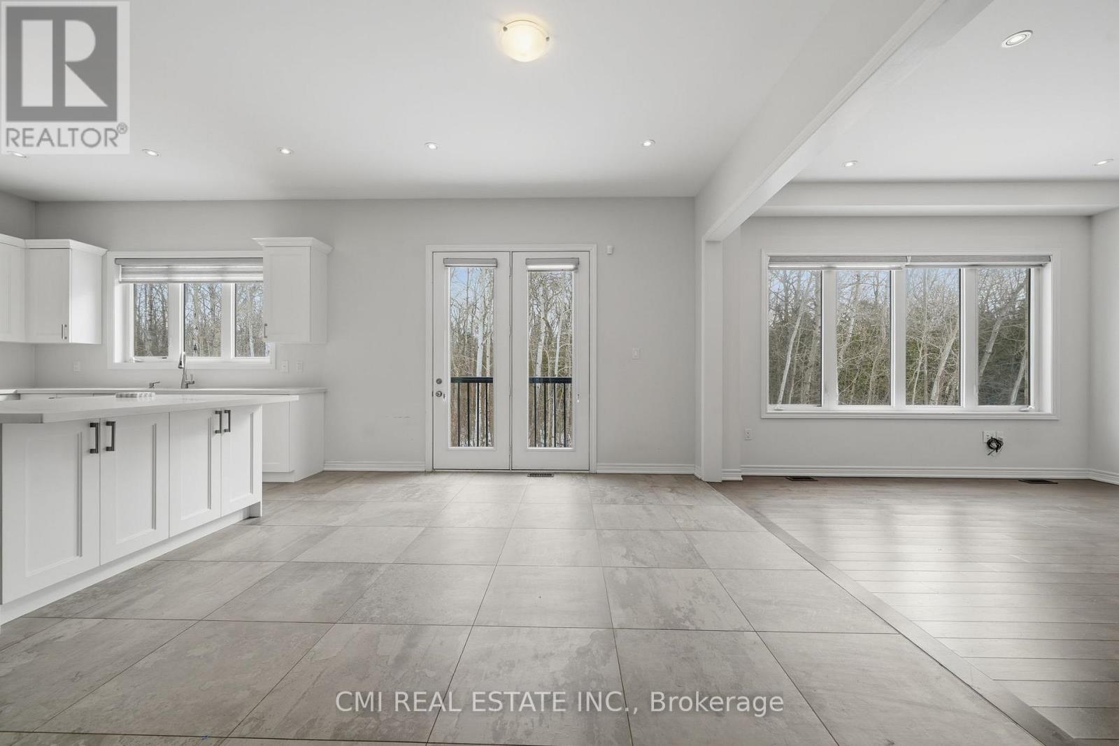 1659 Emberton Way, Innisfil, Ontario  L9S 0N4 - Photo 6 - N12924134