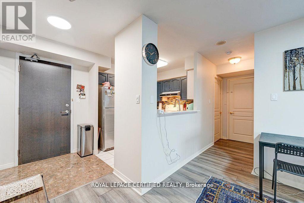 606 - 29 Northern Heights, Richmond Hill, Ontario L4B 4L8 - Photo 11 - N12924138