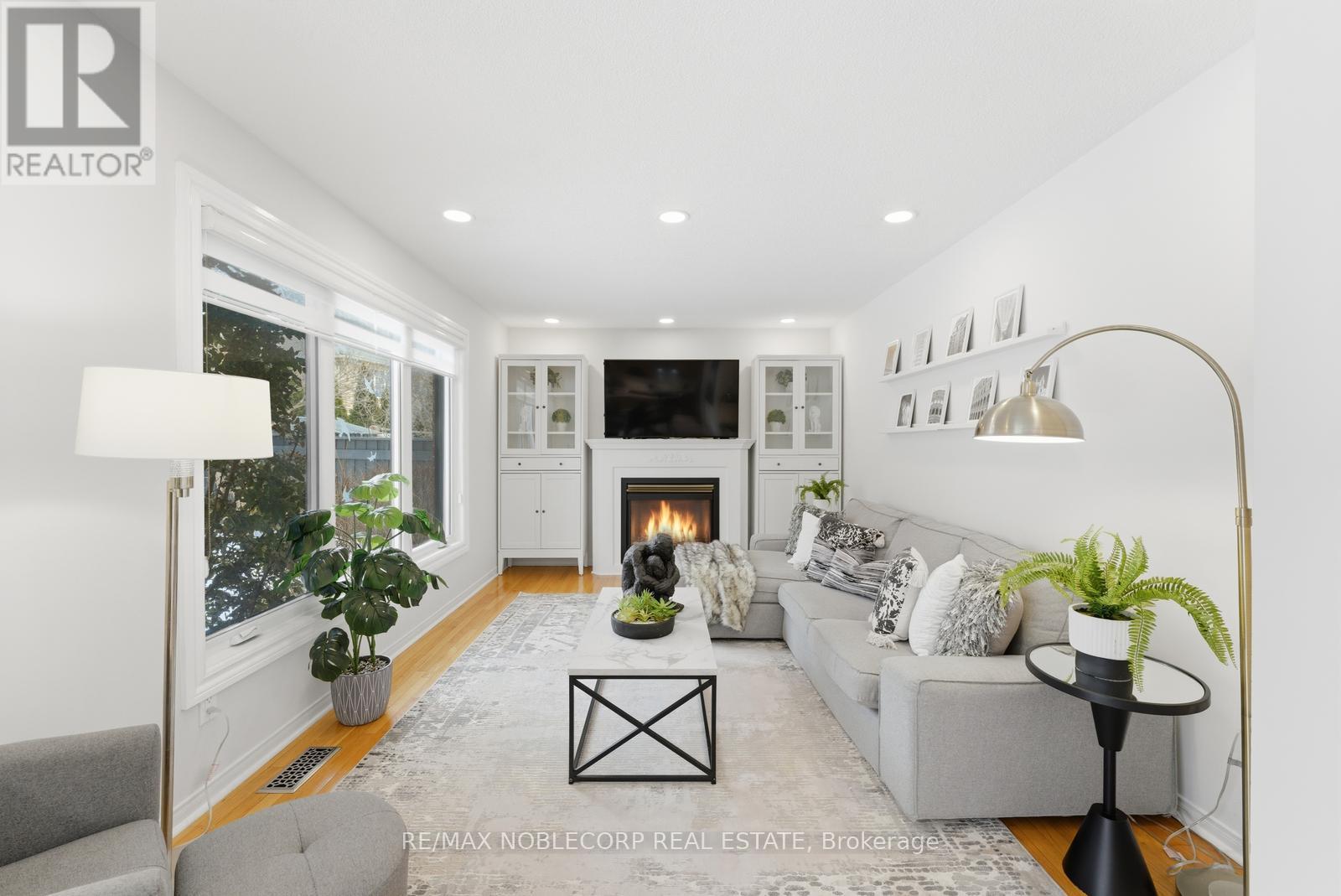 27 Treasure Road, Vaughan, Ontario  L6A 2Y7 - Photo 24 - N12924230