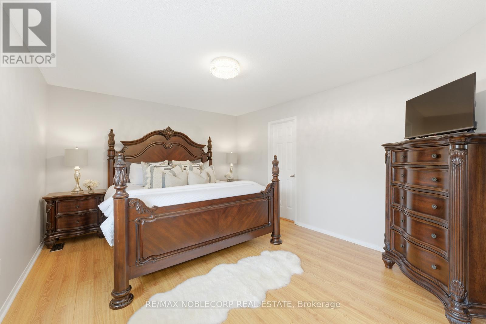 27 Treasure Road, Vaughan, Ontario  L6A 2Y7 - Photo 29 - N12924230