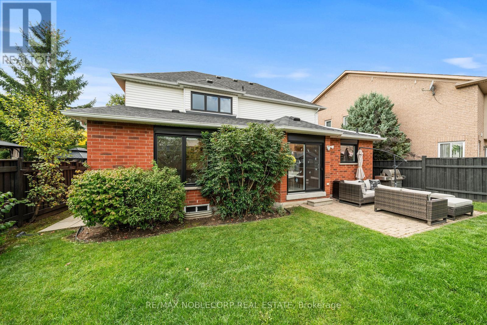 27 Treasure Road, Vaughan, Ontario  L6A 2Y7 - Photo 41 - N12924230