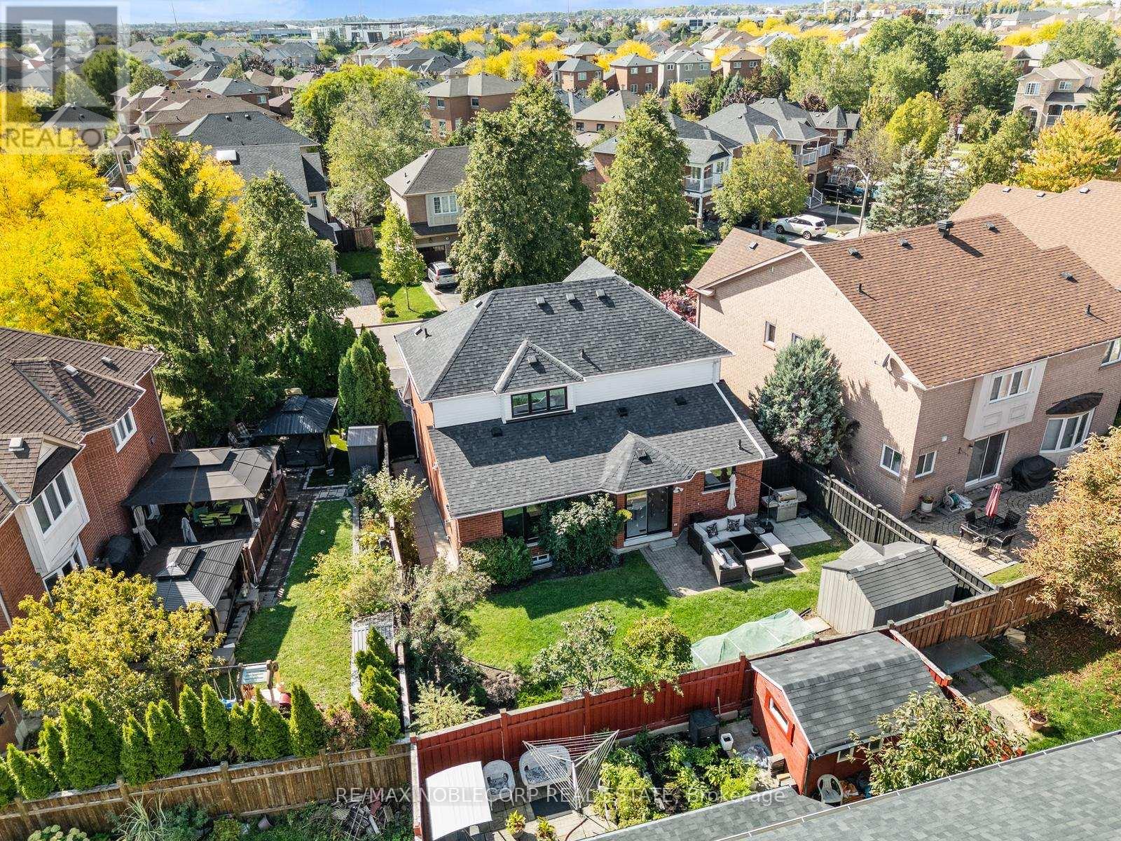 27 Treasure Road, Vaughan, Ontario  L6A 2Y7 - Photo 44 - N12924230