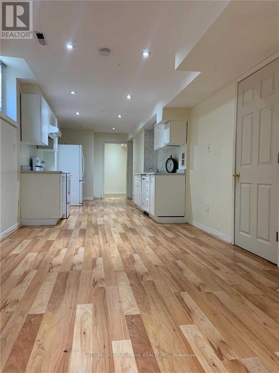 Basement - 29 Estoril Street, Richmond Hill, Ontario L4C 0B6 - Photo 2 - N12924356