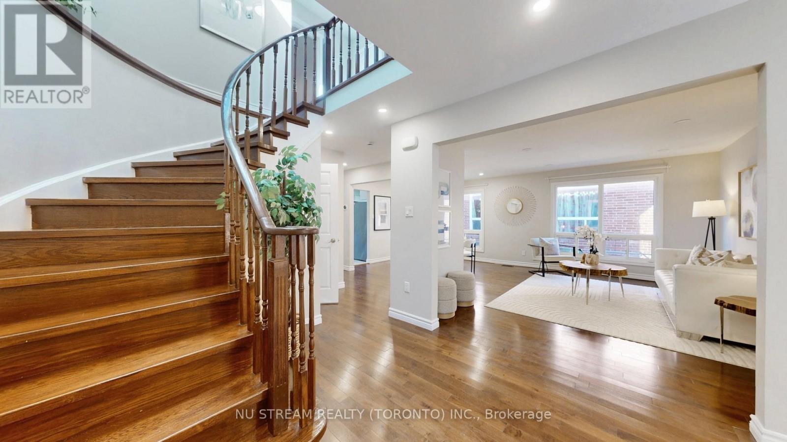 26 Trothen Circle, Markham, Ontario  L3P 4H5 - Photo 23 - N12924380