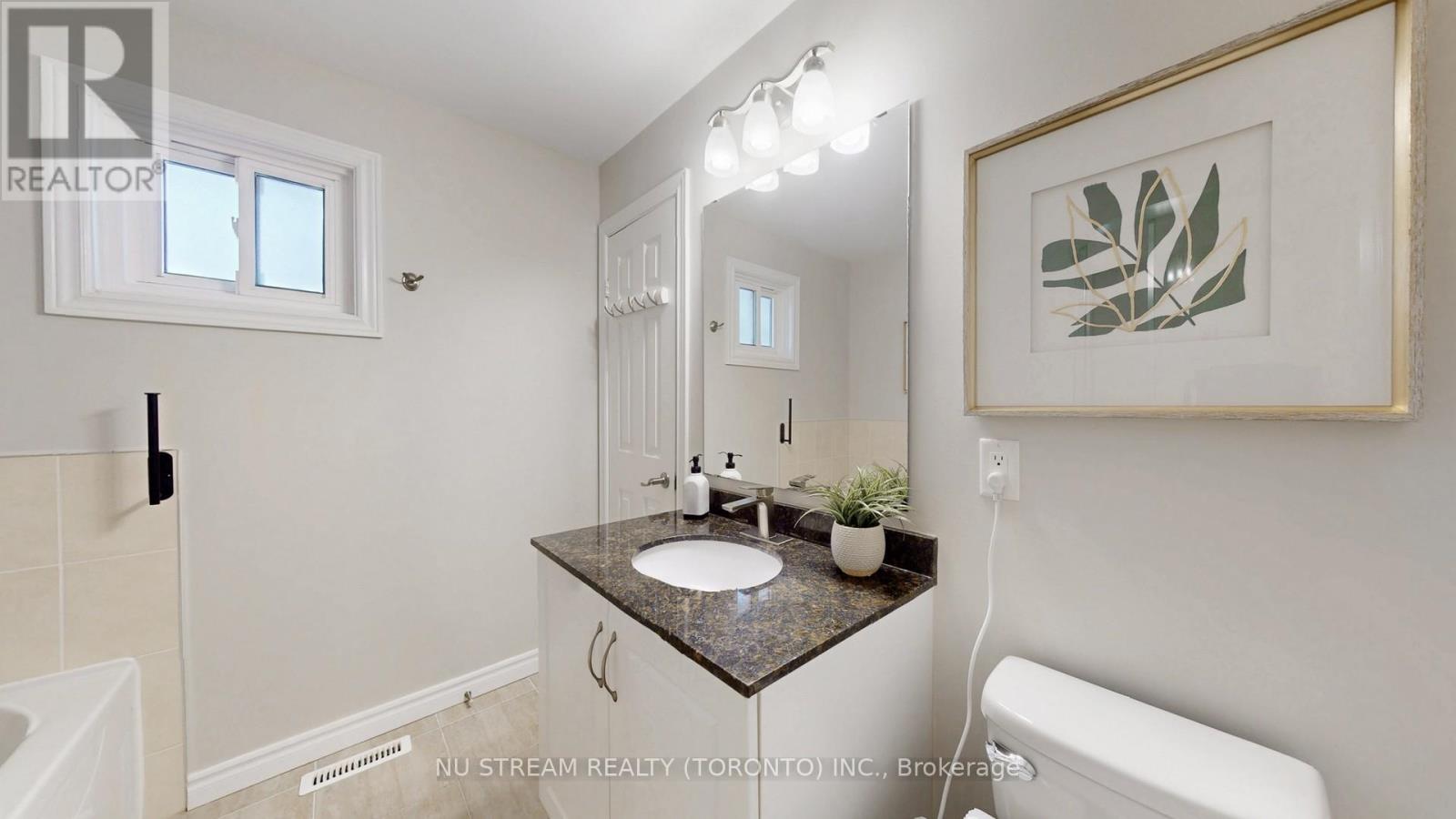 26 Trothen Circle, Markham, Ontario  L3P 4H5 - Photo 30 - N12924380