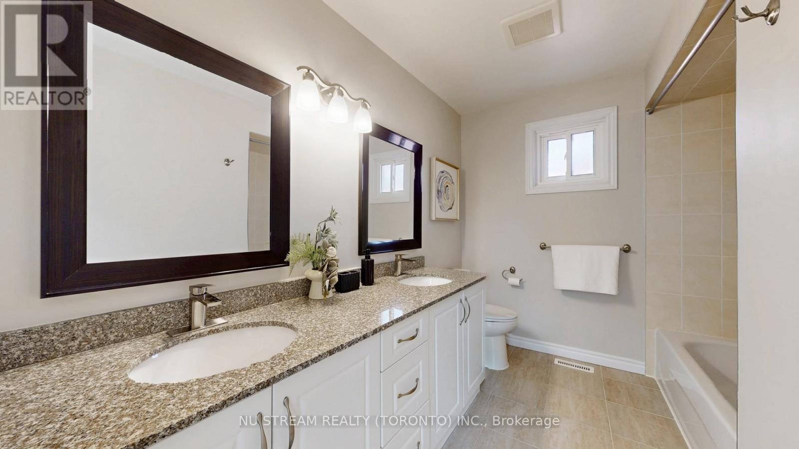 26 Trothen Circle, Markham, Ontario  L3P 4H5 - Photo 38 - N12924380