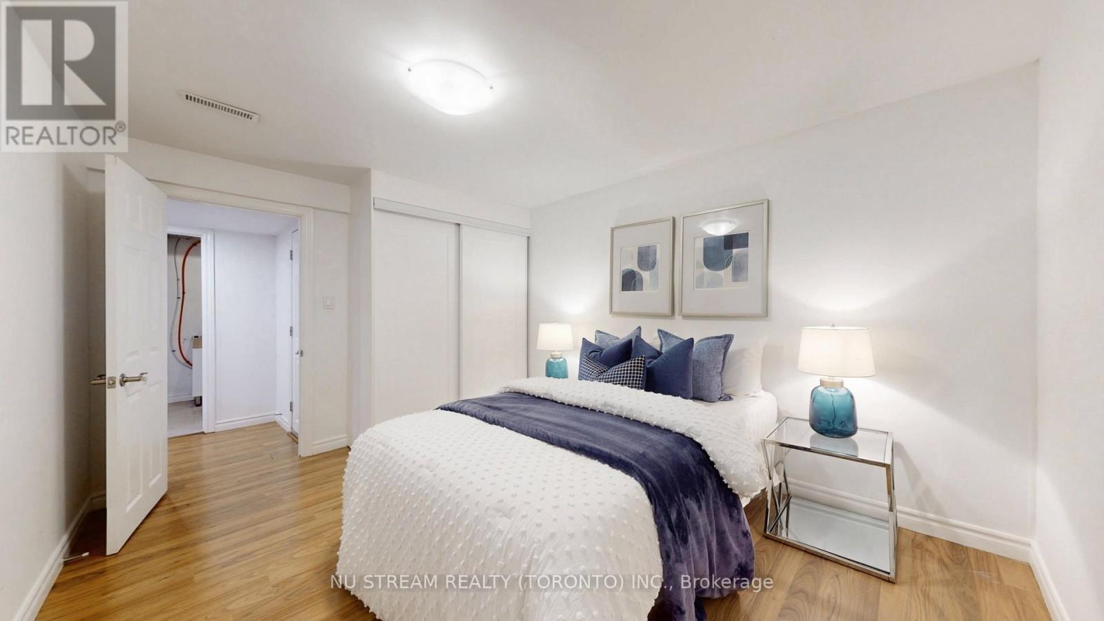 26 Trothen Circle, Markham, Ontario  L3P 4H5 - Photo 45 - N12924380