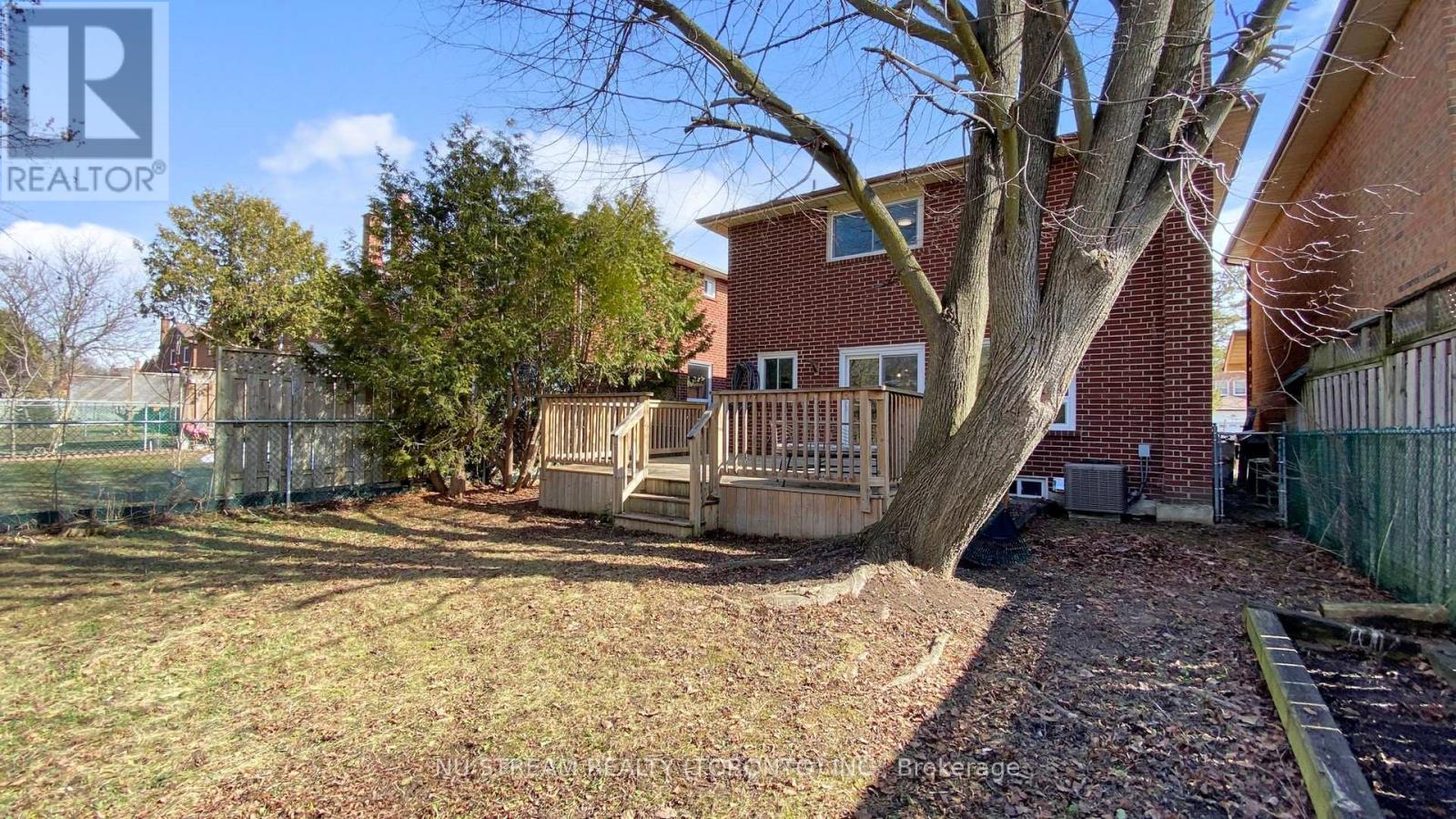 26 Trothen Circle, Markham, Ontario  L3P 4H5 - Photo 49 - N12924380