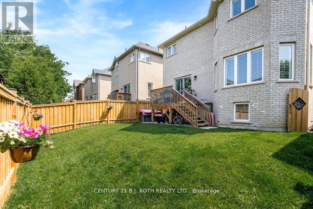 20 Westminster Circle, Barrie, Ontario  L4M 0A3 - Photo 41 - S12924200
