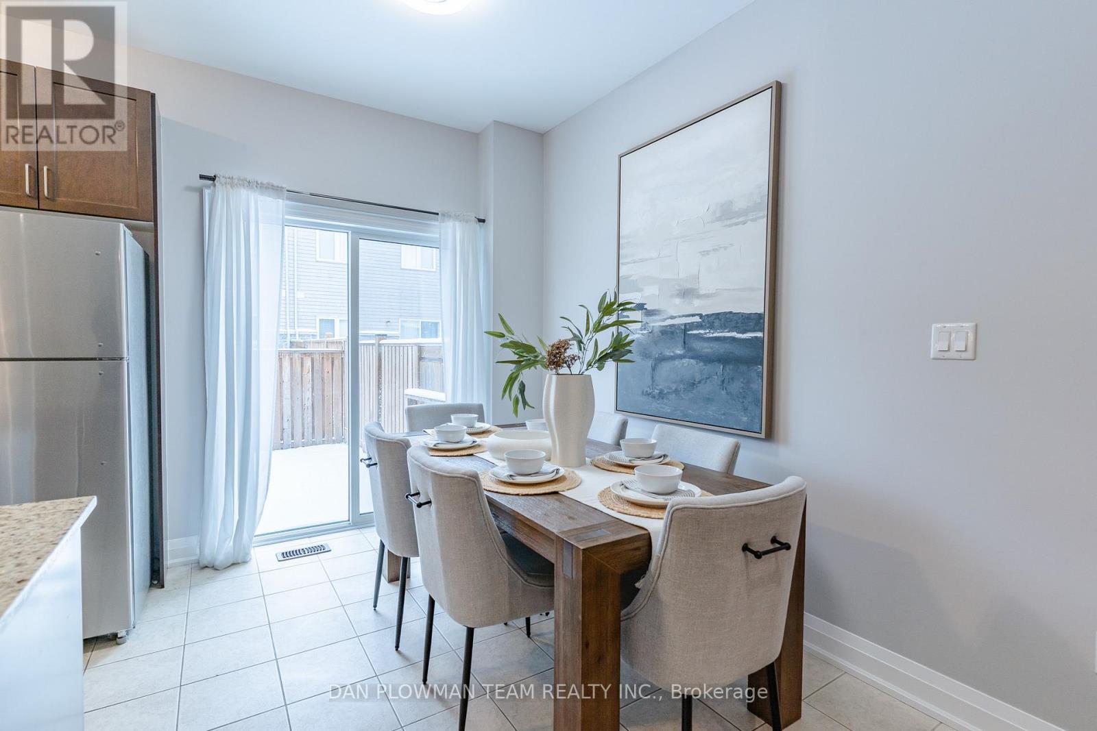 19 Prospect Way, Whitby, Ontario L1N 0L4 - Photo 13 - E12923748