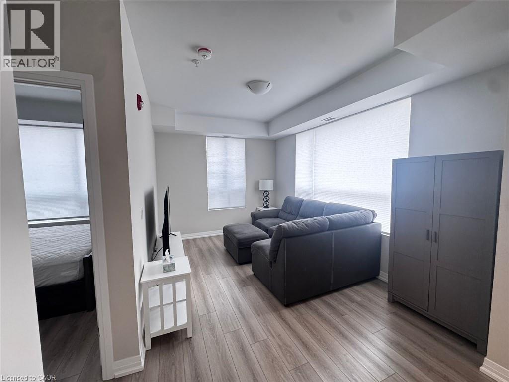 120 Springvalley Crescent Unit# 102, Hamilton, Ontario  L9C 0E4 - Photo 9 - 40815377