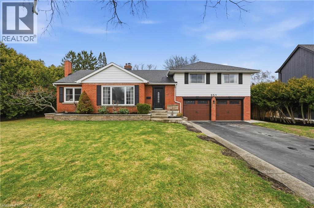 951 GORTON Avenue, Burlington, Ontario