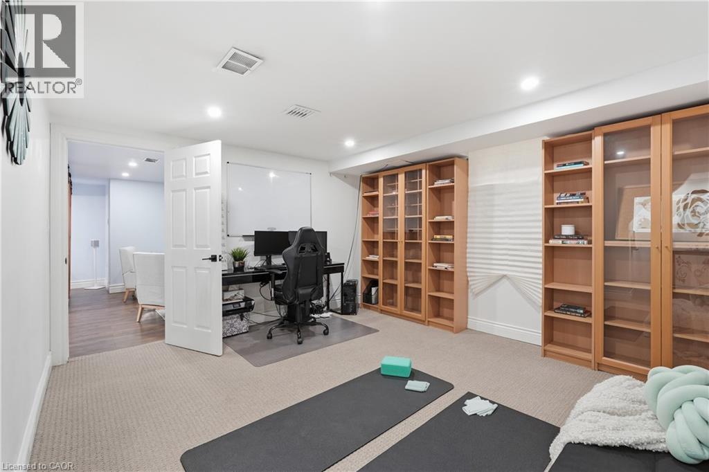 951 Gorton Avenue, Burlington, Ontario  L7T 1S6 - Photo 23 - 40815285