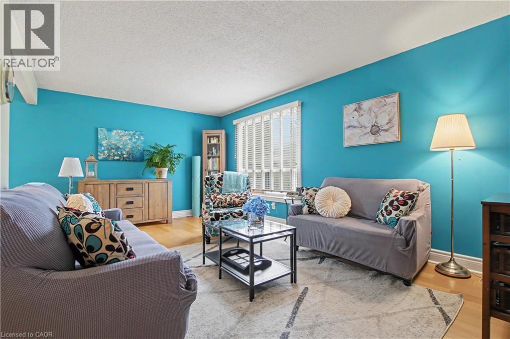 661 Francis Road Unit# 4, Burlington, Ontario  L7T 3X6 - Photo 4 - 40814405