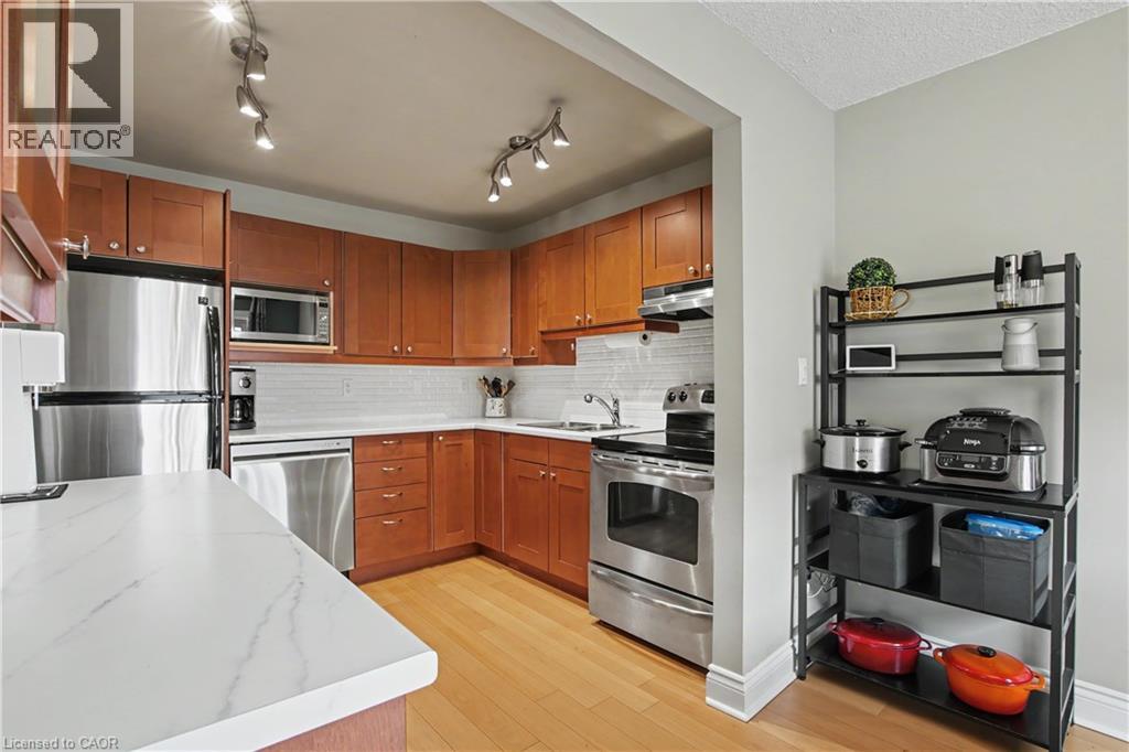 661 Francis Road Unit# 4, Burlington, Ontario  L7T 3X6 - Photo 8 - 40814405