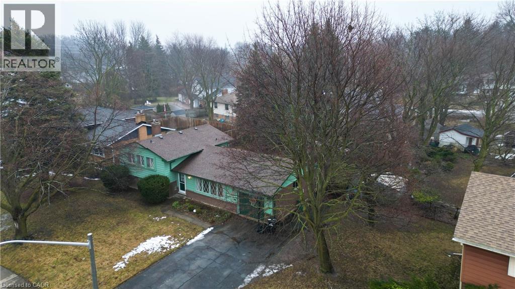 313 Braemore Avenue, Waterloo, Ontario  N2K 1T5 - Photo 40 - 40813901