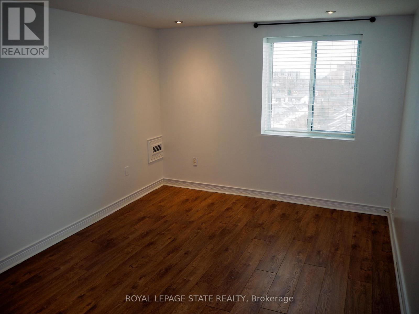 705 - 6720 Glen Erin Drive, Mississauga, Ontario  L5N 3K8 - Photo 10 - W12924106