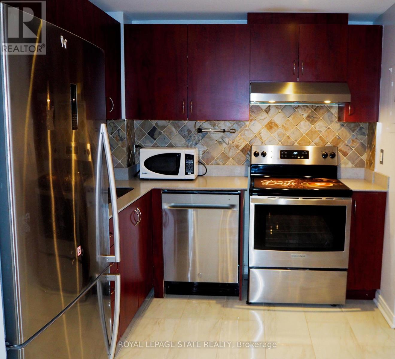 705 - 6720 Glen Erin Drive, Mississauga, Ontario  L5N 3K8 - Photo 5 - W12924106