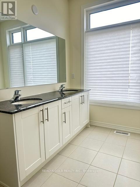 75 Arnold Circle, Brampton, Ontario  L7A 0B8 - Photo 16 - W12924122