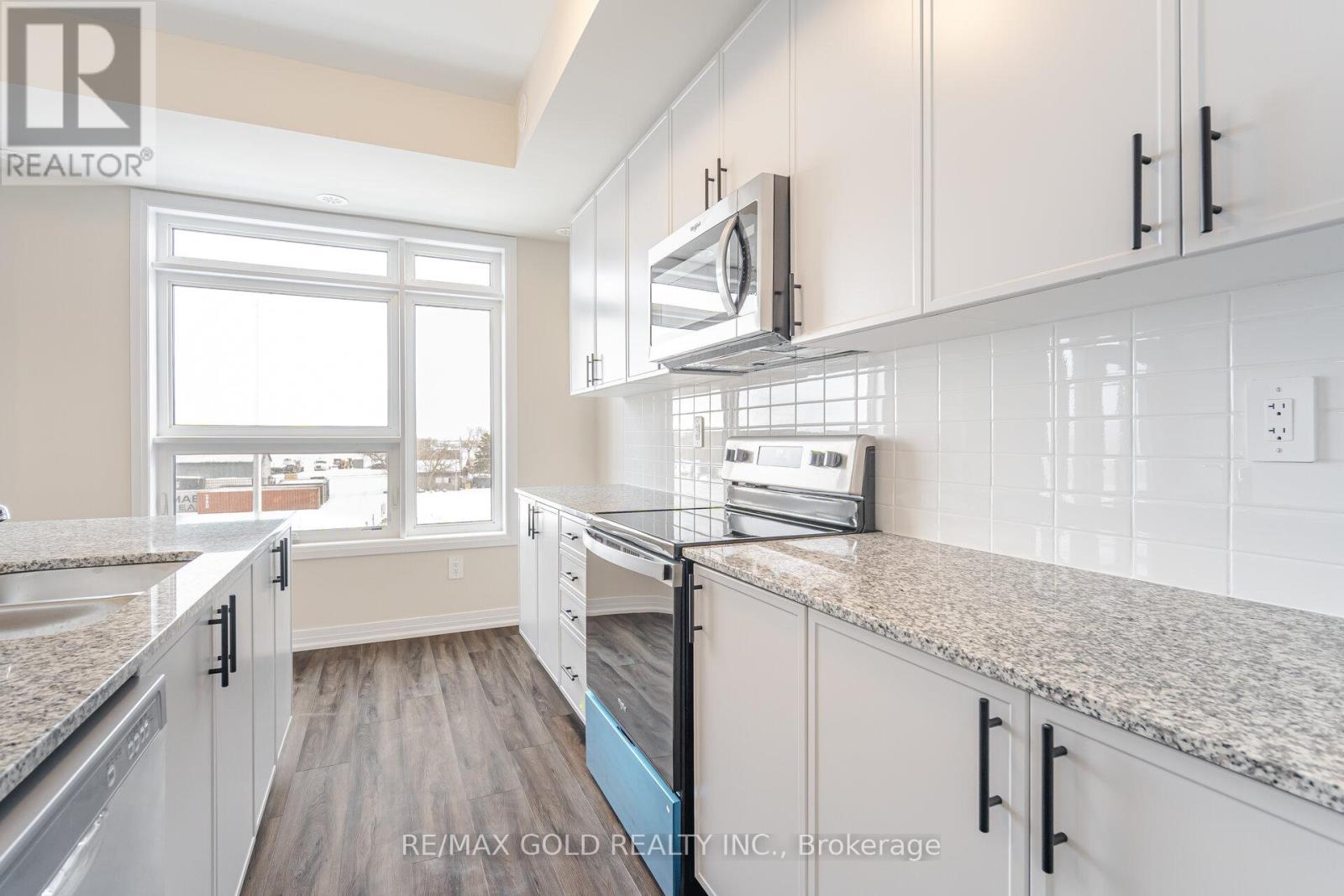 116 - 1581 Rose Way, Milton, Ontario  L9E 1N4 - Photo 18 - W12924124