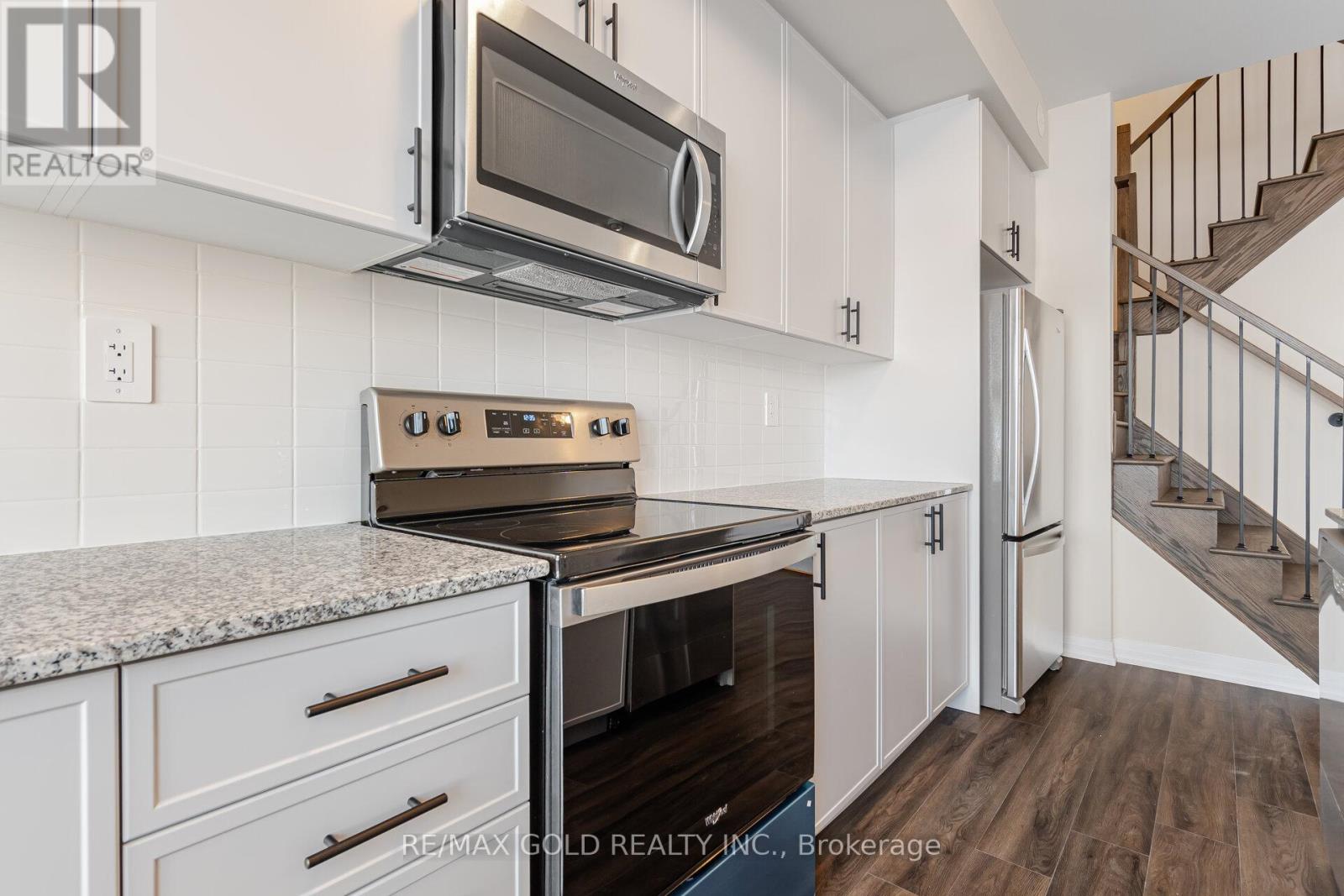 116 - 1581 Rose Way, Milton, Ontario  L9E 1N4 - Photo 19 - W12924124