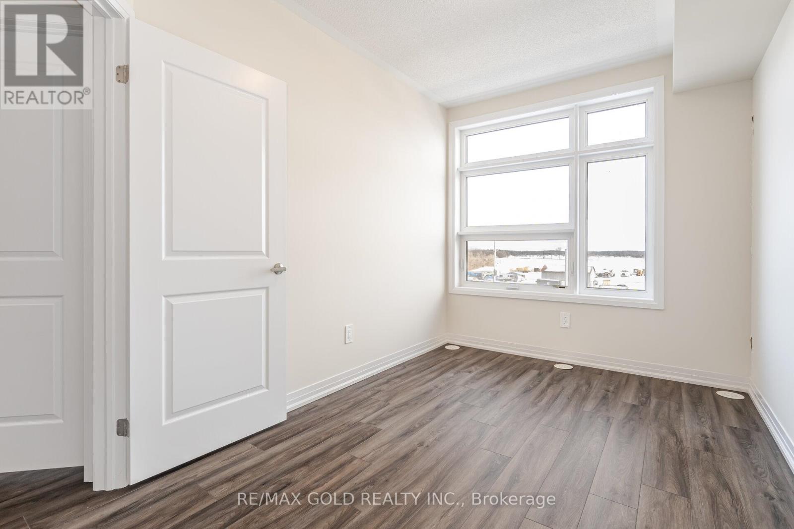 116 - 1581 Rose Way, Milton, Ontario  L9E 1N4 - Photo 30 - W12924124