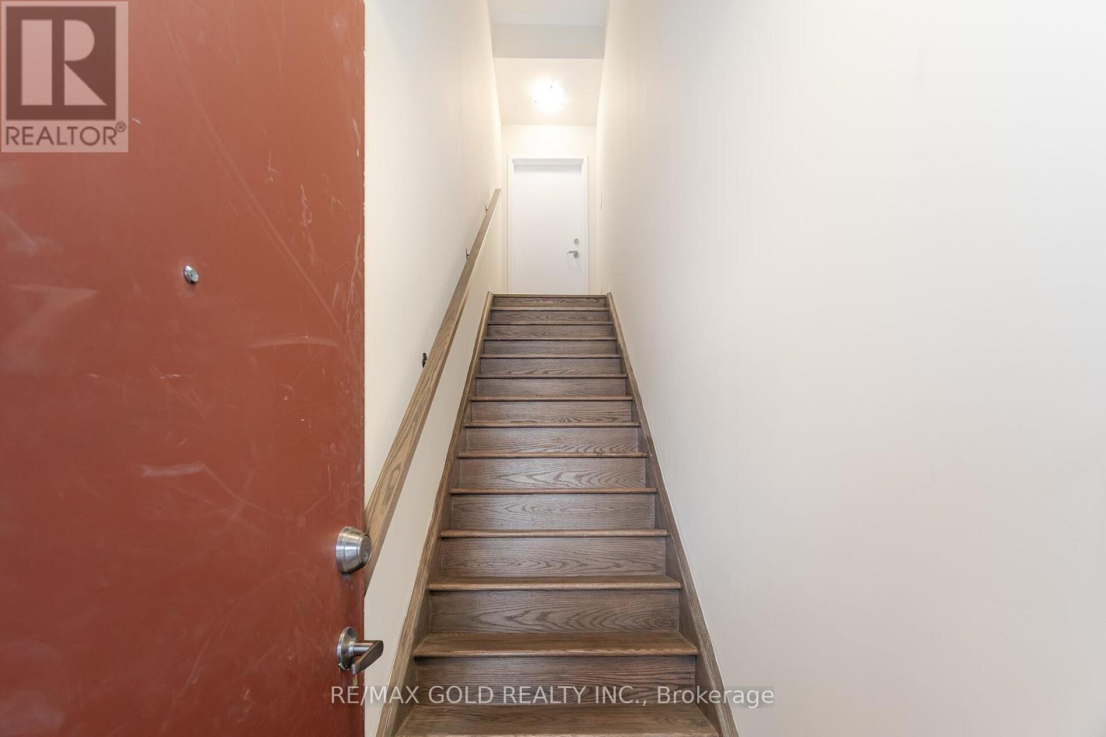 116 - 1581 Rose Way, Milton, Ontario  L9E 1N4 - Photo 6 - W12924124