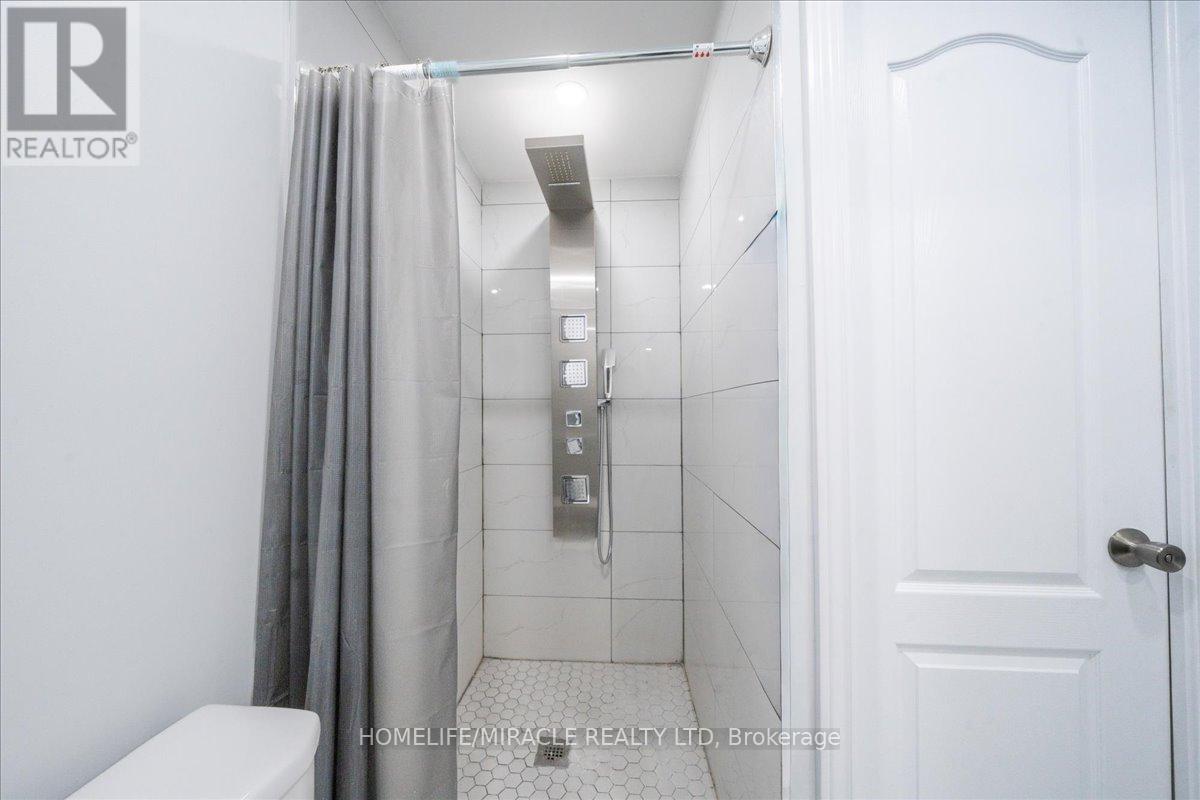 47 Martindale Crescent, Brampton, Ontario  L6X 2V7 - Photo 47 - W12924140