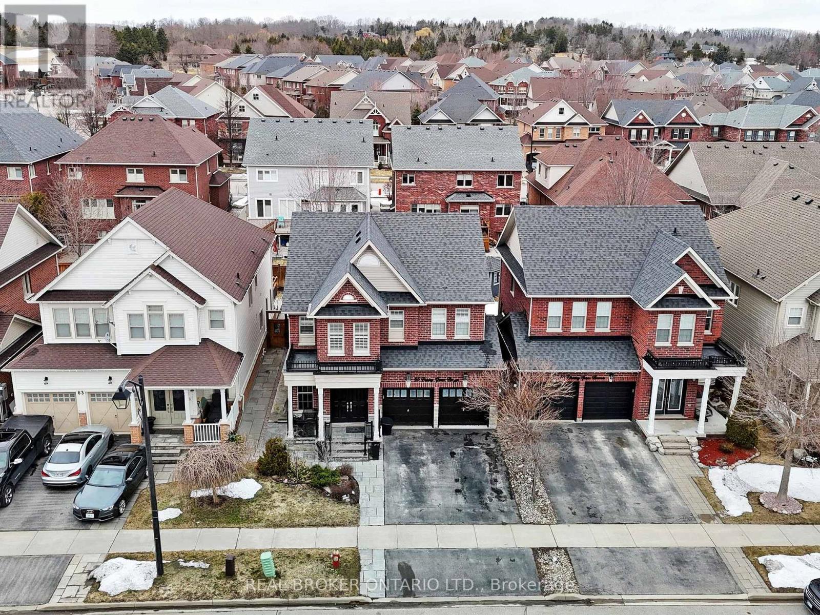 65 Paisley Green Avenue, Caledon, Ontario  L7C 3S1 - Photo 39 - W12924142