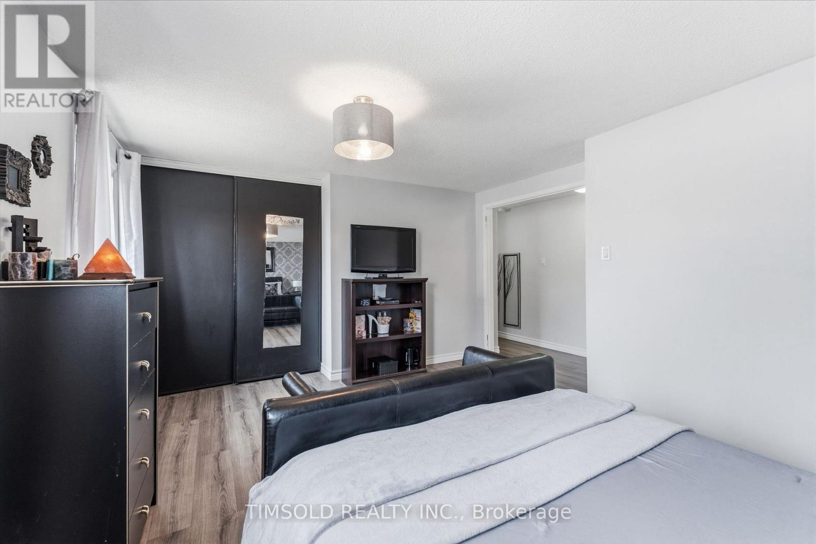 29 - 57 Hansen Road N, Brampton, Ontario  L6V 3C6 - Photo 23 - W12924166