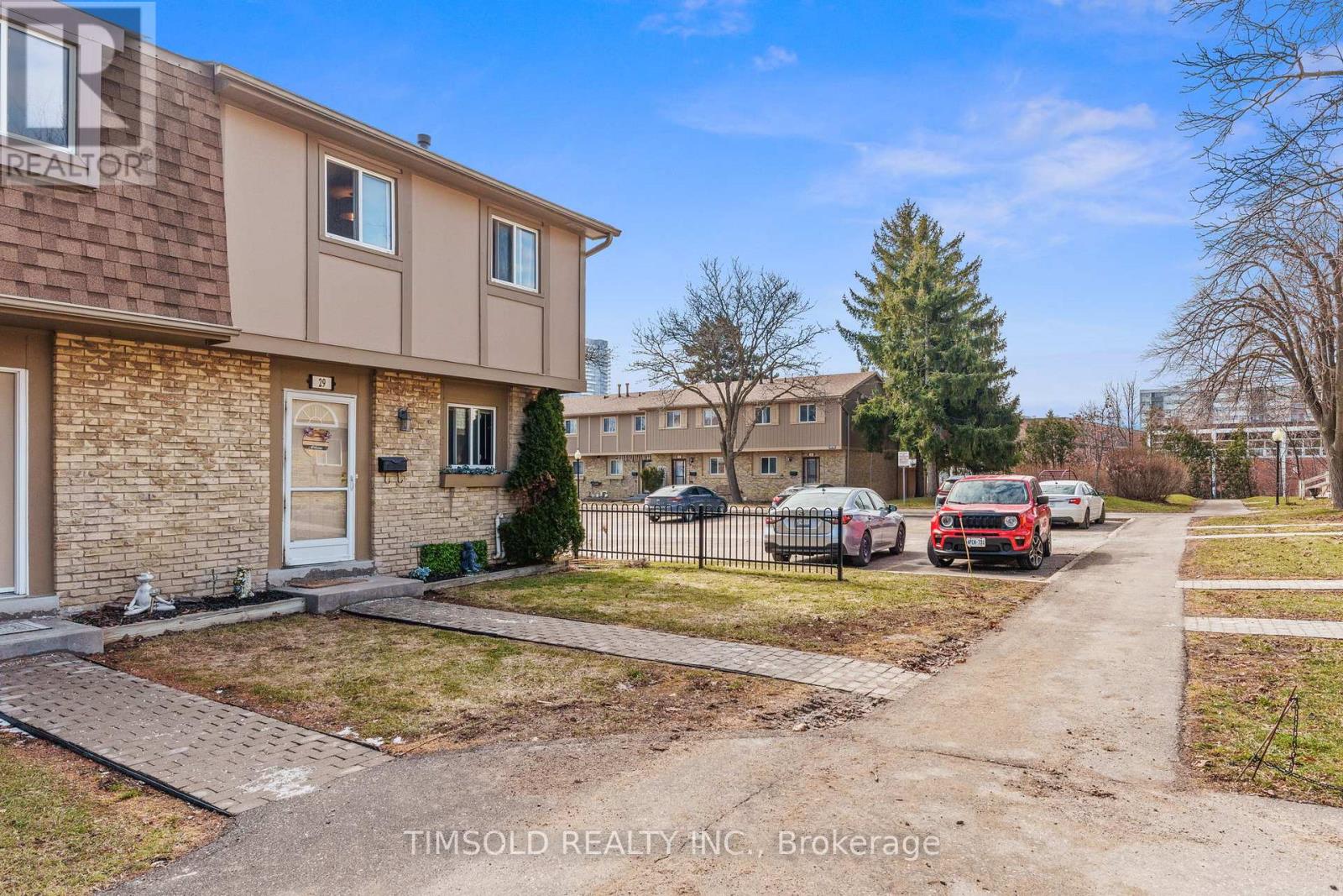 29 - 57 Hansen Road N, Brampton, Ontario  L6V 3C6 - Photo 3 - W12924166