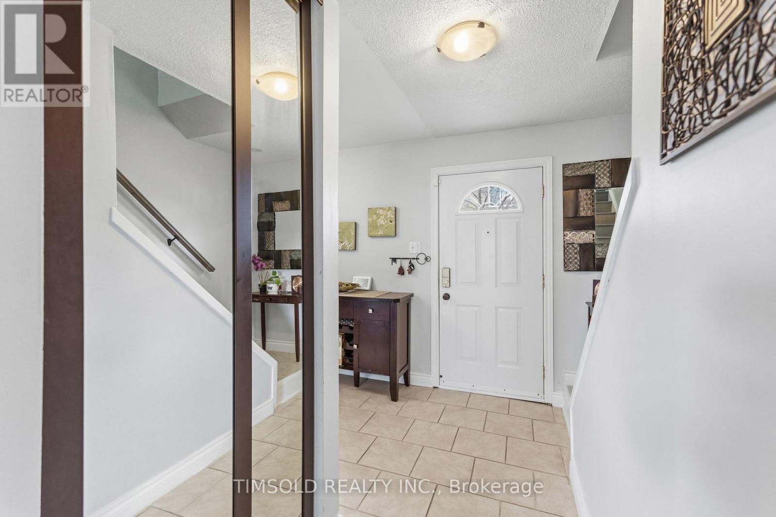 29 - 57 Hansen Road N, Brampton, Ontario  L6V 3C6 - Photo 6 - W12924166