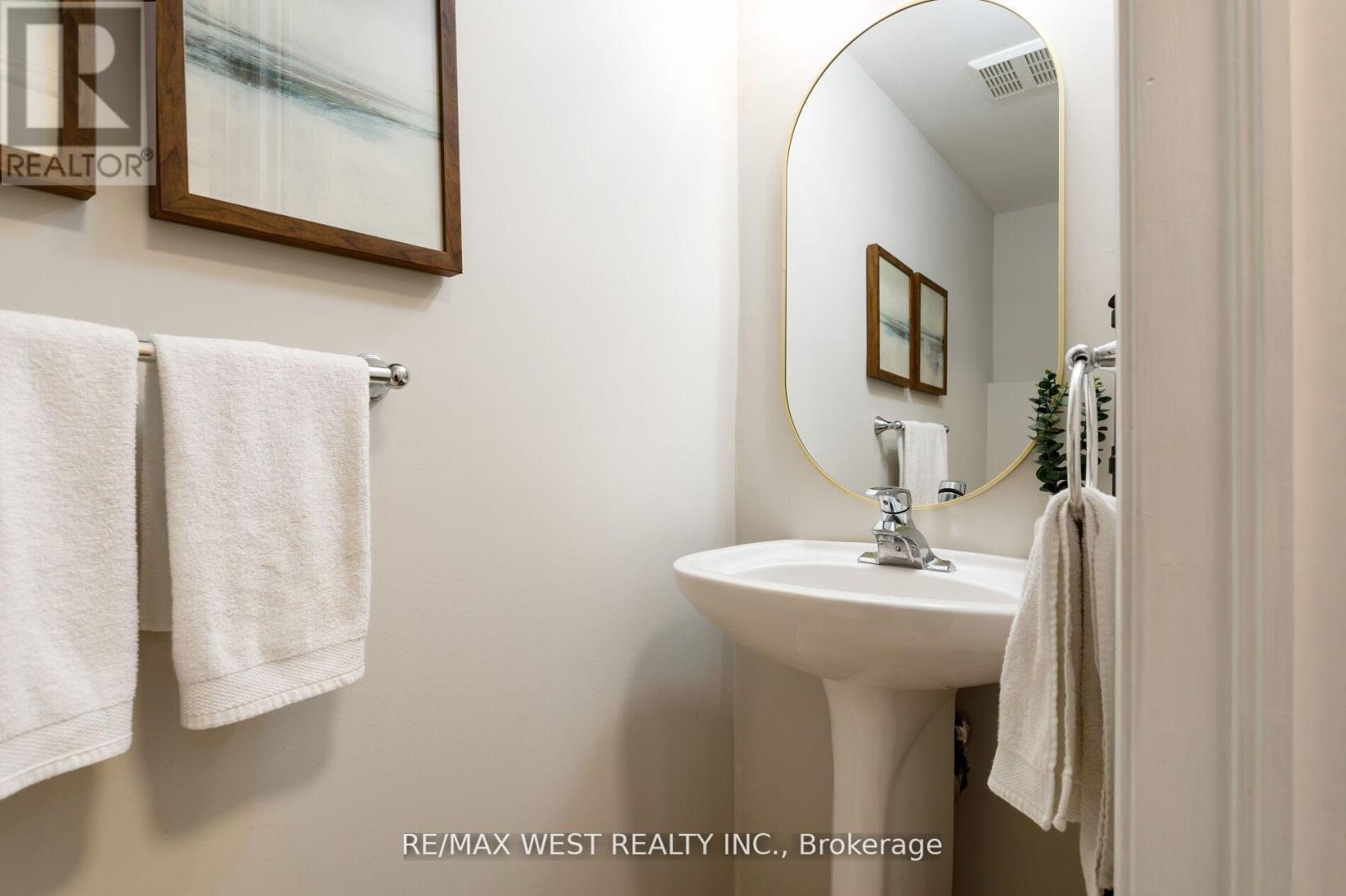 2240 Osprey Lane, Oakville, Ontario  L6M 3Z8 - Photo 40 - W12924176