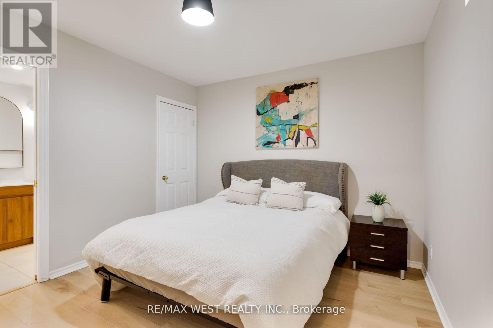 2240 Osprey Lane, Oakville, Ontario  L6M 3Z8 - Photo 44 - W12924176