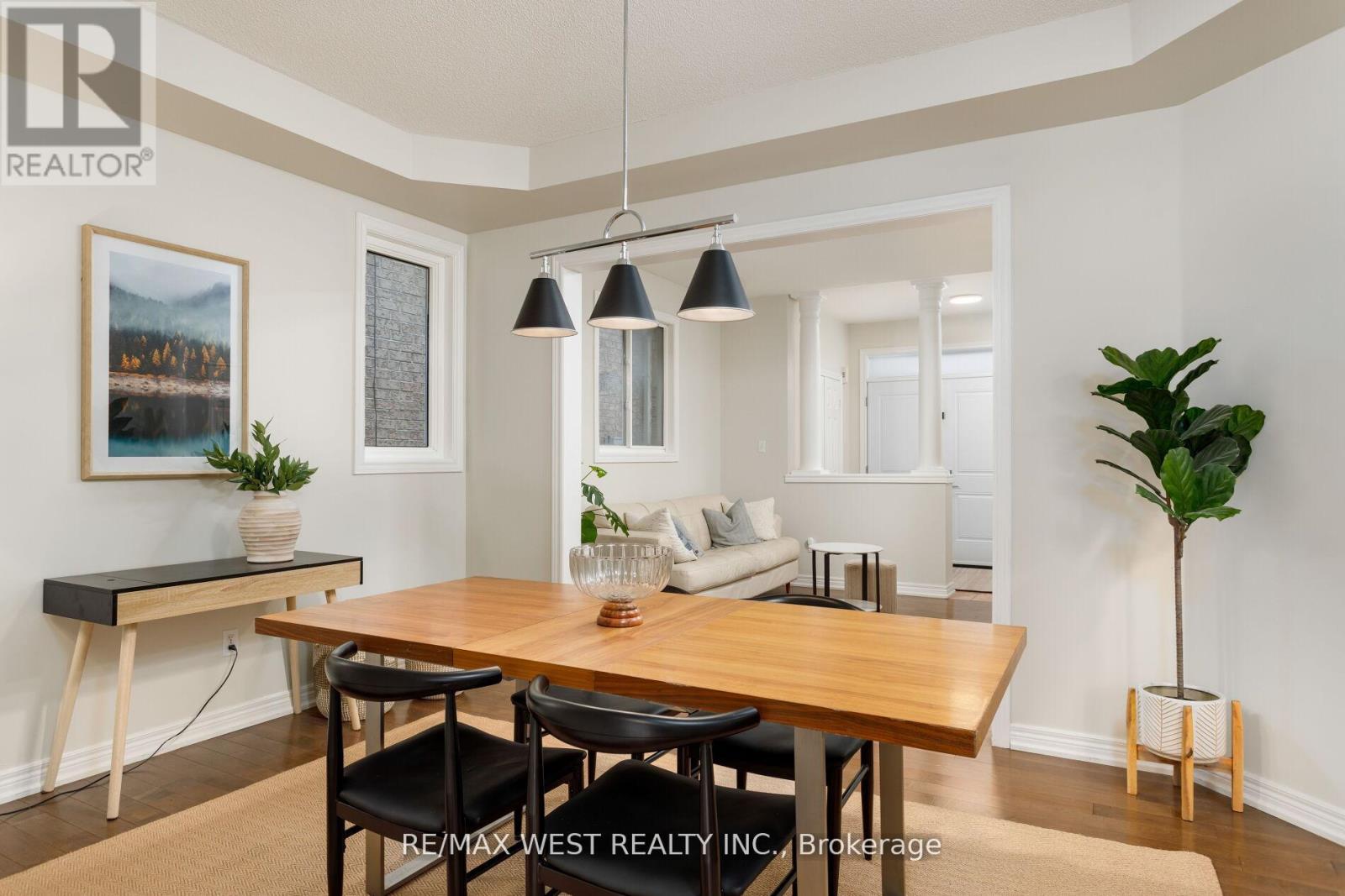 2240 Osprey Lane, Oakville, Ontario  L6M 3Z8 - Photo 8 - W12924176