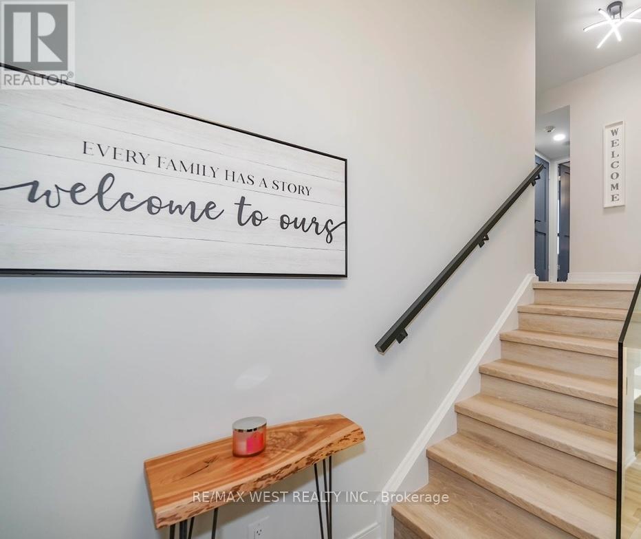 D14 - 300 Mill Road, Toronto, Ontario  M9C 4W9 - Photo 5 - W12924252