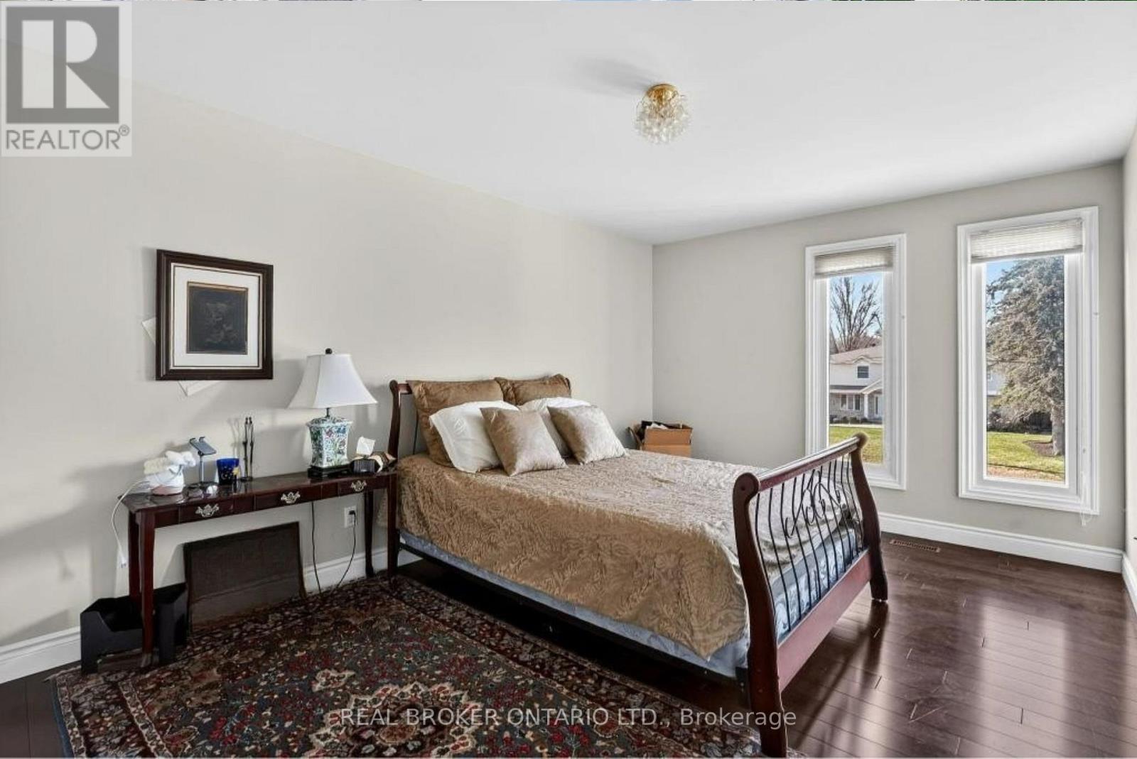 2145 Oneida Crescent, Mississauga, Ontario  L5C 1V7 - Photo 33 - W12924292