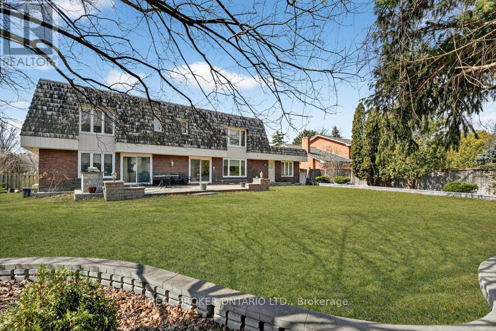 2145 Oneida Crescent, Mississauga, Ontario  L5C 1V7 - Photo 44 - W12924292