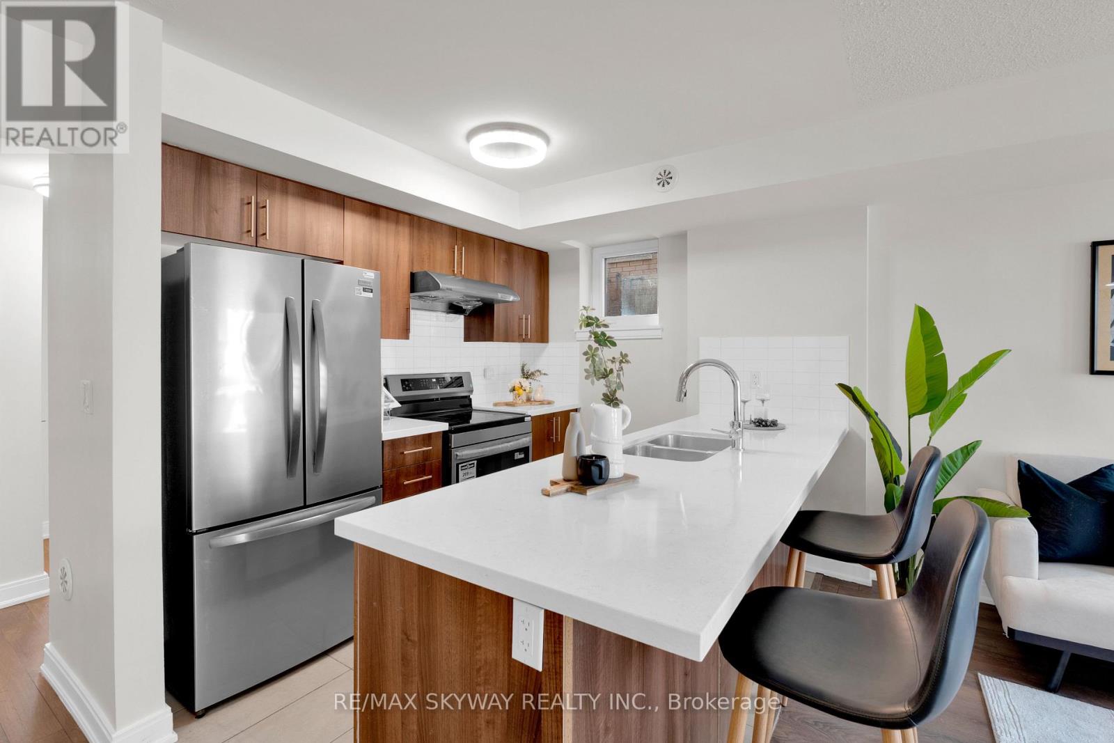 85 - 100 Dufay Road, Brampton, Ontario  L7A 4S3 - Photo 7 - W12924318