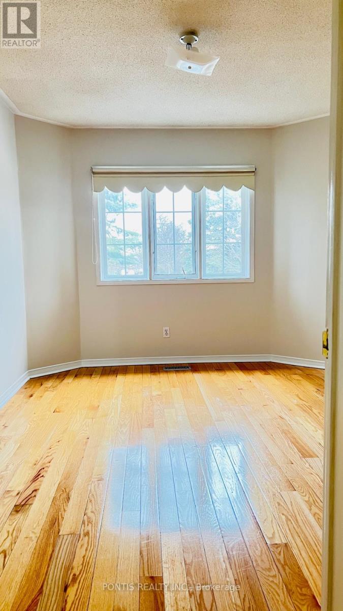 33 Clover Bloom Road, Brampton, Ontario  L6R 1S2 - Photo 14 - W12924382