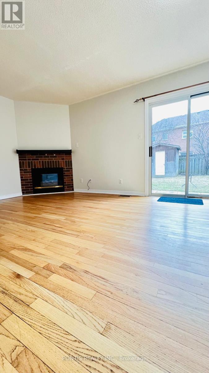 33 Clover Bloom Road, Brampton, Ontario  L6R 1S2 - Photo 8 - W12924382