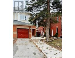 33 CLOVER BLOOM ROAD, Brampton, Ontario